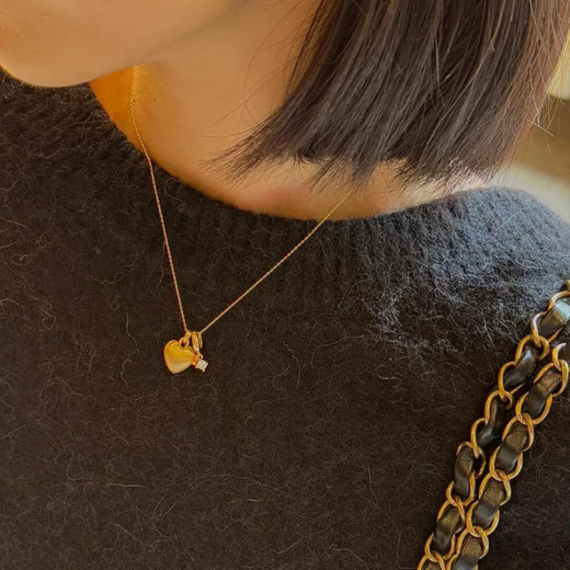 Advanced feeling LOVE lock necklace can open simple delicate fashion 9999gold