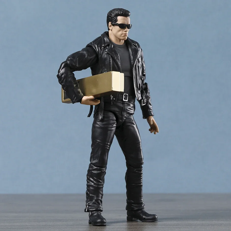 MAFEX No.199 Terminator 2: Judgement Day T-800 (T2 Ver.) Action Figure Figurine Collection PVC Model Toy