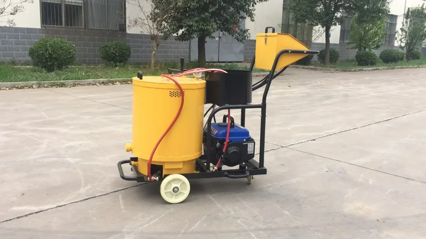 cheap and fine Direct sales60L  Asphalt Crack Repair Machine Road Sealing Machine