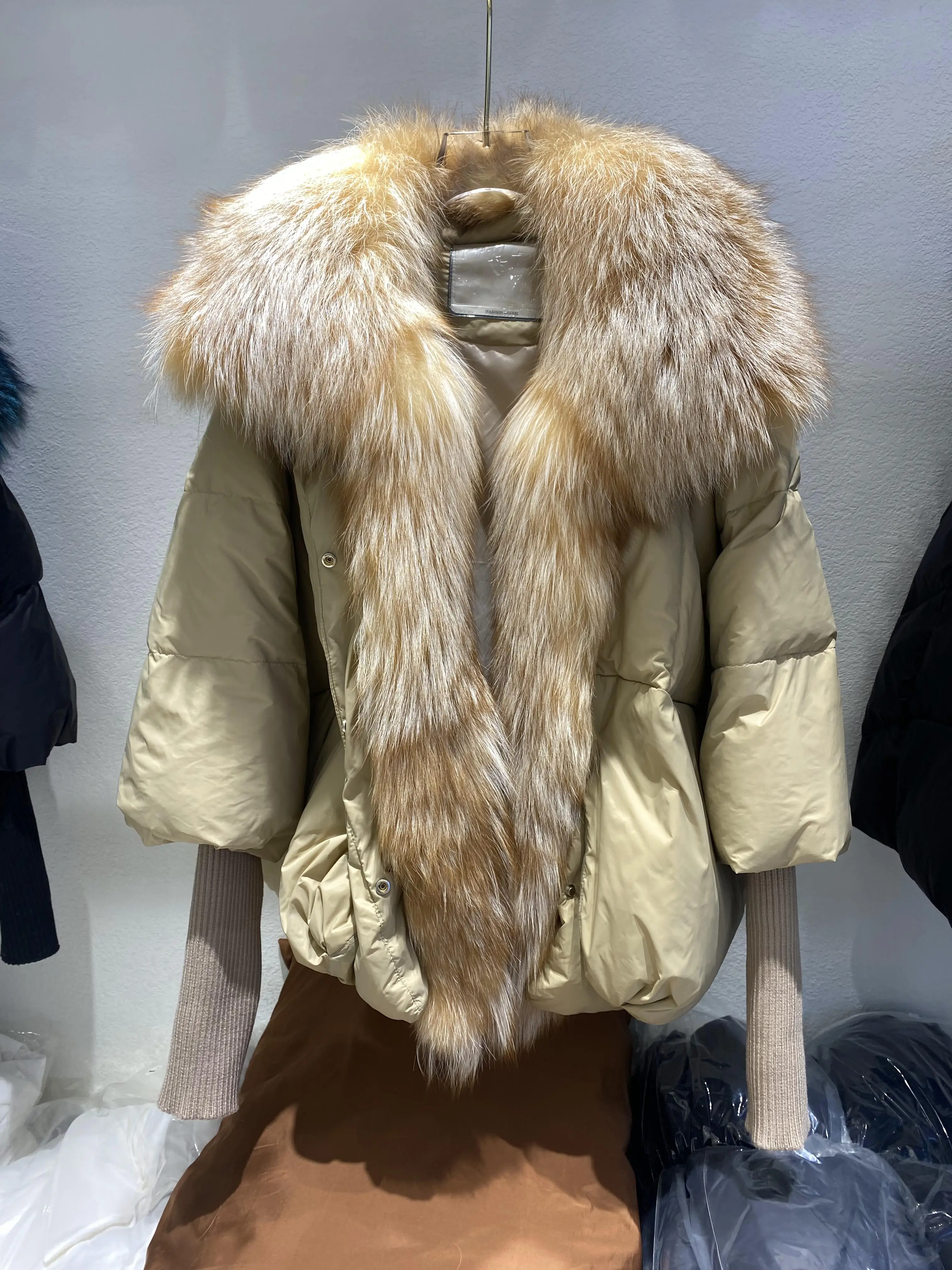 Janveny Large Real Silver Fox Fur Collar 2026 White Duck Down Jacket Women Winter Luxury Puffer Coat Oversize Feather Outwear