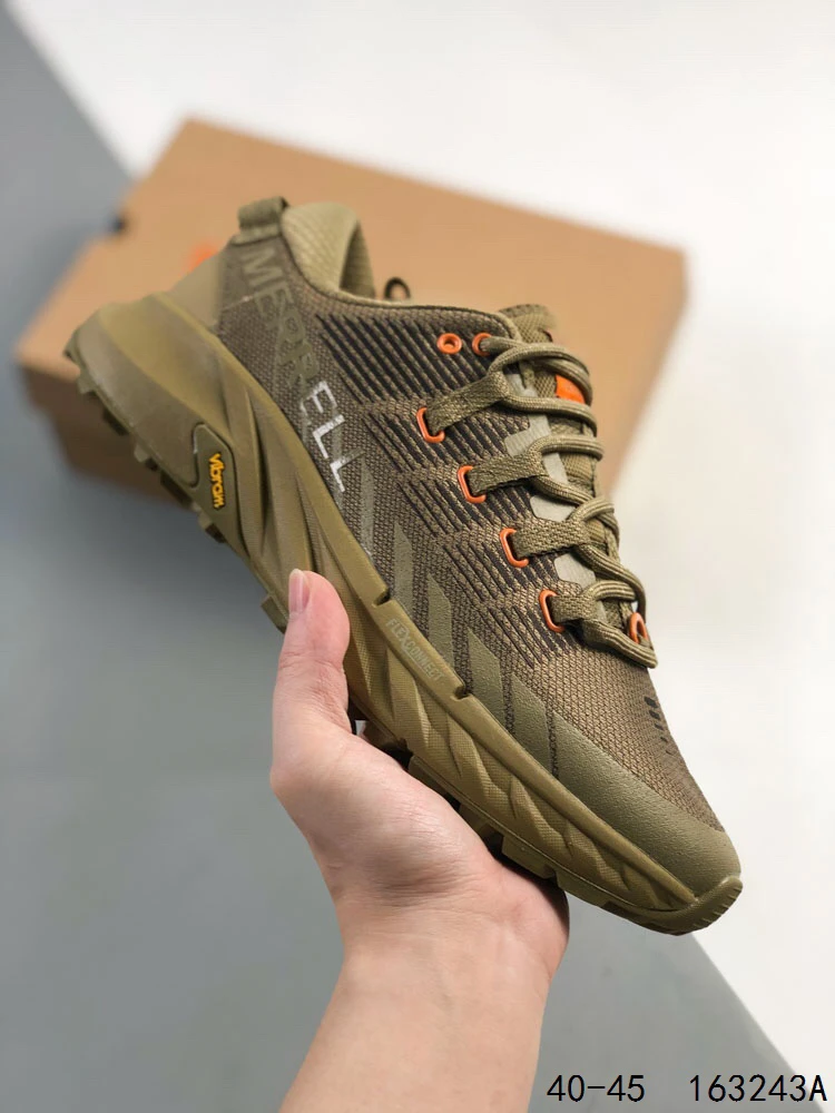 

Универсальные кроссовки для мужчин и женщин, легкие кроссовки с мягкой подкладкой, повседневная обувь с дышащей сеткой, уличная противоскользящая обувь, износостойкая.