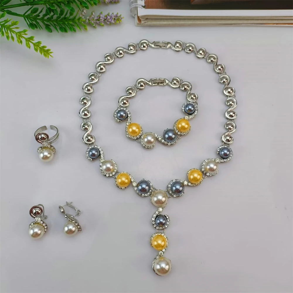 طقم مجوهرات نسائي عصري من الخرز الاصطناعي من EMMA مطلي بالذهب وقلادة وأساور وأقراط وخاتم للارتداء اليومي #5