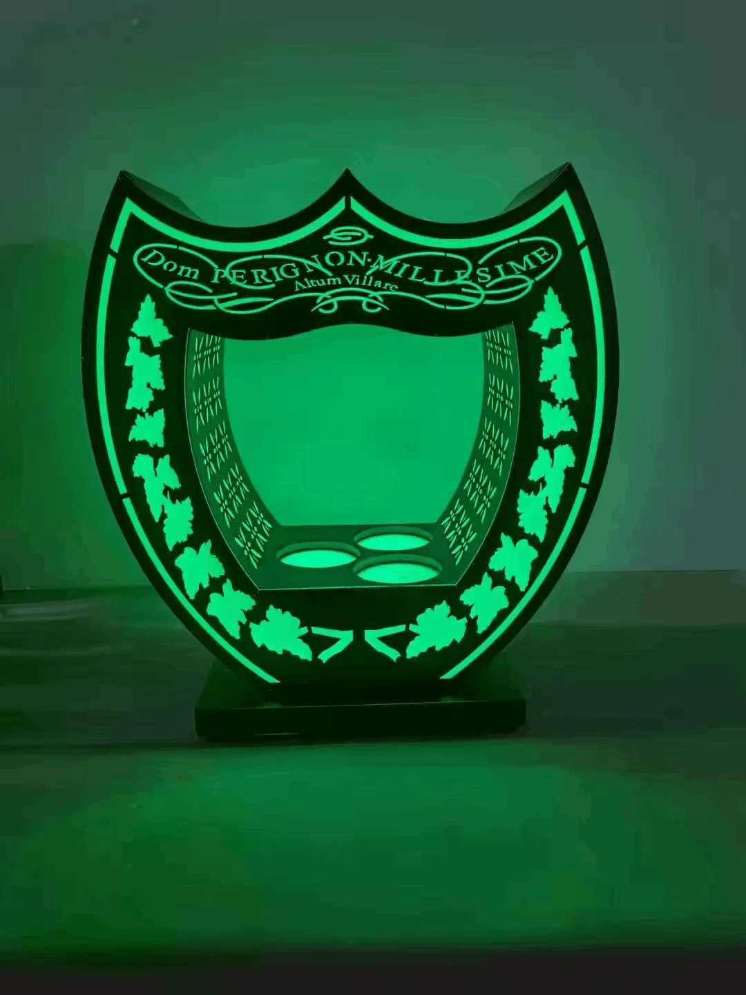 توصية وتحليل لمنتج Shield لشامبانيا دوم بيريجون لخدمات البيرة الفاخرة في النوادي الليلية