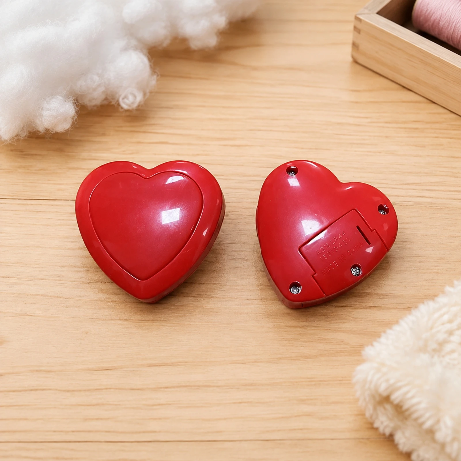 Heart-Shaped Plastic Vibration Module Compact Heartbeat Pulsing Vibration Module for Pet Owners, Doll Making
