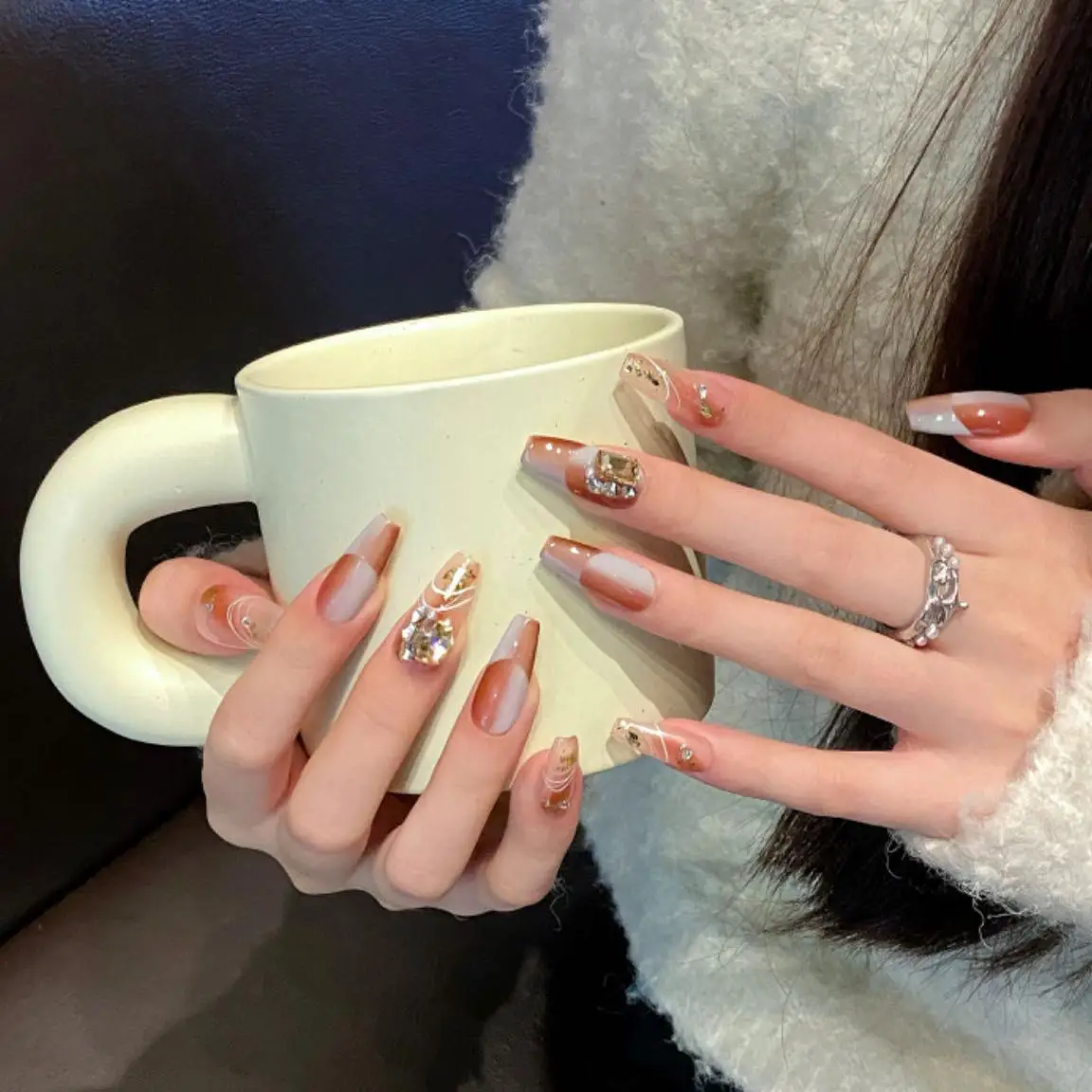 Hand wear high-end light luxury wear autumn and winter smudging manual nail patch press on nails