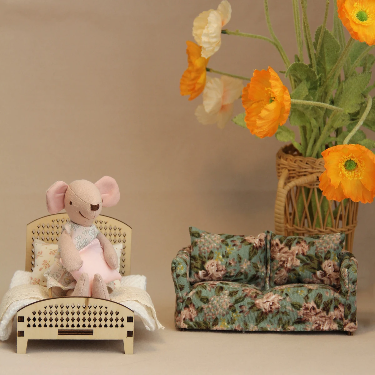 Muebles artificiales en miniatura, sofá doble Floral de pana 1:12 para muebles para el hogar de casa de muñecas Bjd Ob11