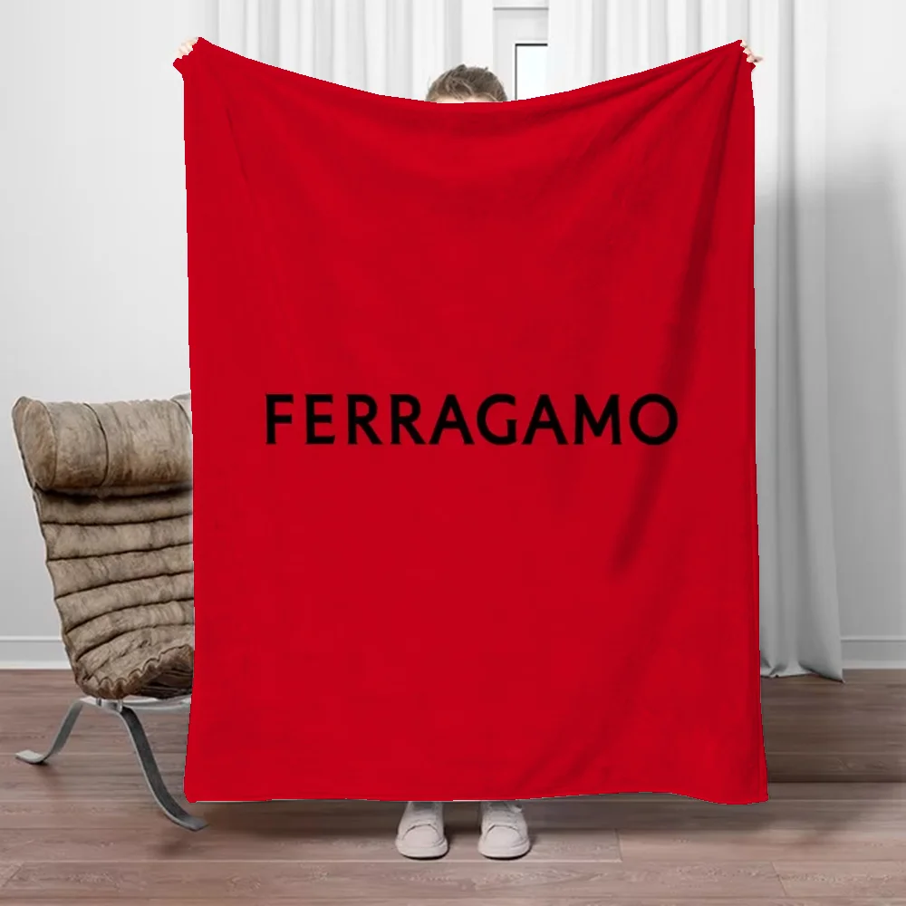 Ferragamos Throw Blanket Luxury Bedding Custom Blankets Characters Decorative Sofa Blanket King Size Hairy Blankets for Bed Knee