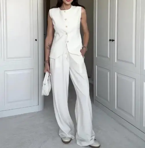 

2025 Spring/Summer New Women's Round Neck Sleeveless Tank Top, High Waist Straight Leg Pants, Fashion Commuter Clothing