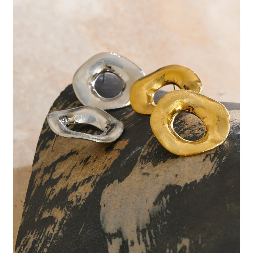 Yhpup Stainless Steel Hollow Round Stud Earrings for Women for All Occasions Simple Daily Versatile Attractive Jewelry