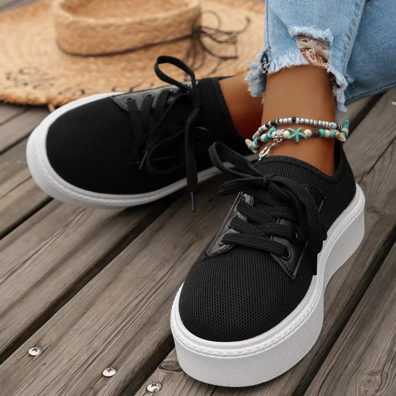 Women's New Round Head Thick Soled Canvas Shoes with Breathable and Comfortable Mesh Stylish Multi-functional Casual Sneakers