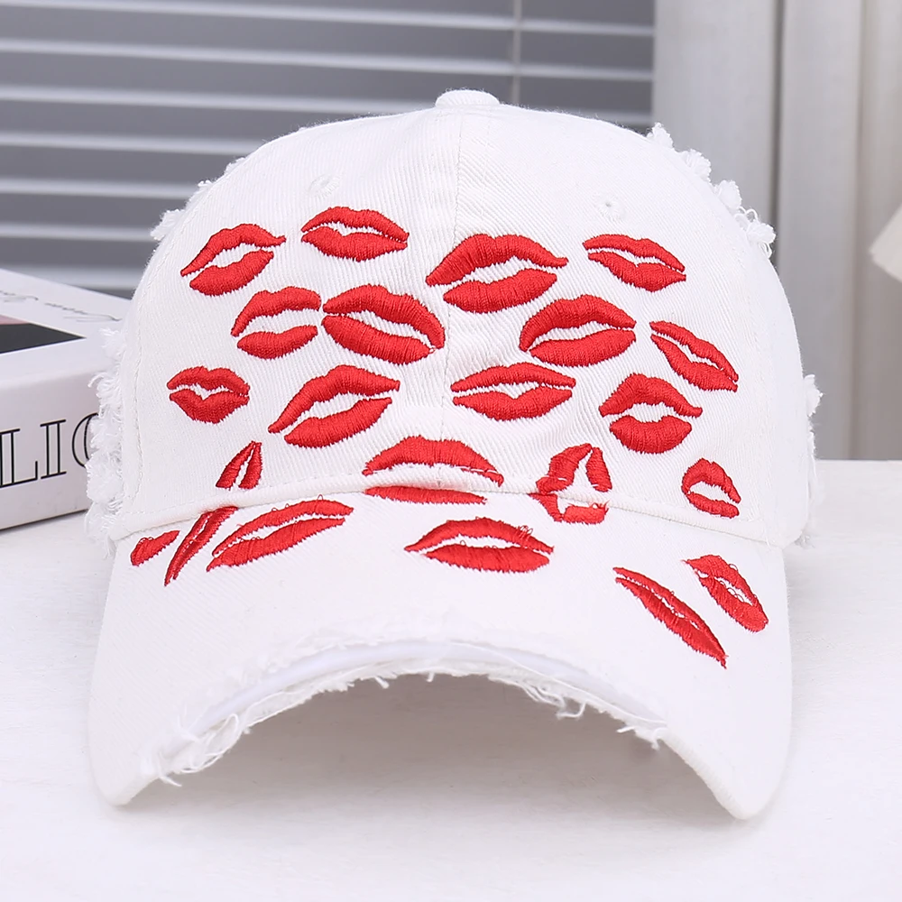 

Fashionable Embroidered Lip Detail Breathable Casual Elegant Outdoor Sports Face Slimming Sun Protection Baseball Cap