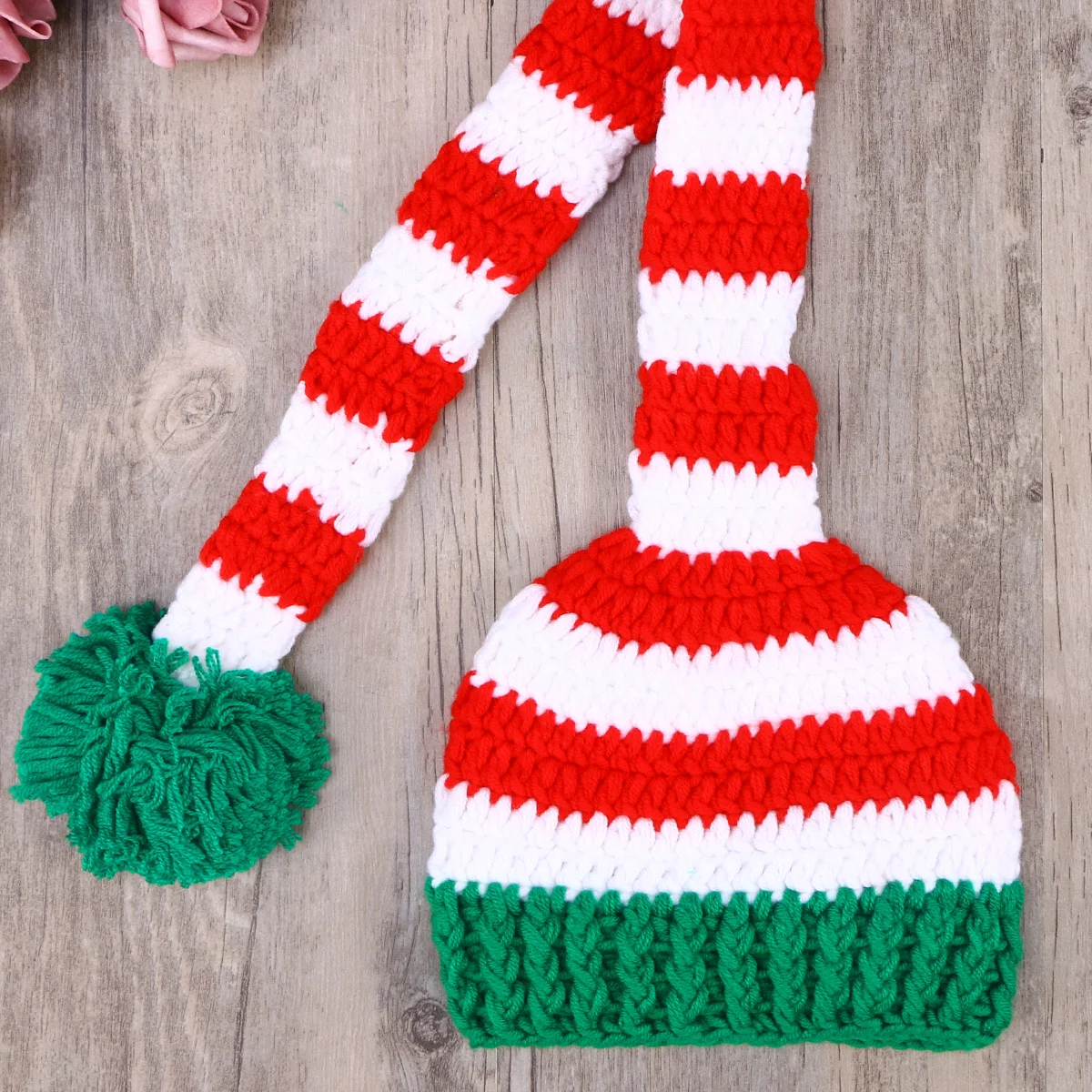 قبعة عيد الميلاد اليدوية الكروشيه ذيل طويل الوليد التصوير الدعامة ل 0-10 أشهر طفلة الصبي 19 سنتيمتر X 15 سنتيمتر الأخضر الداكن