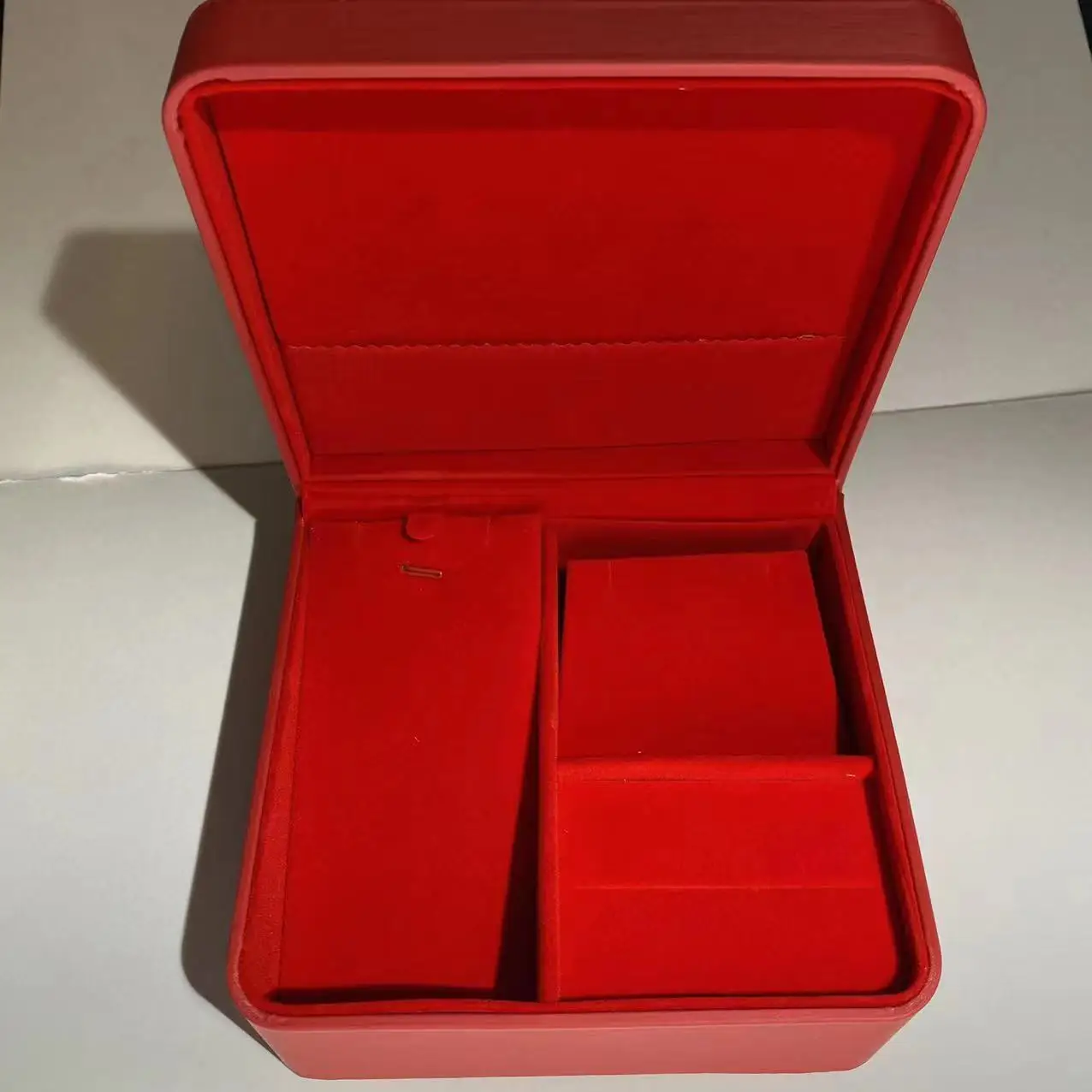 

Three-piece four-piece gift box for girlfriends, elders, friends, jewelry box atmosphere