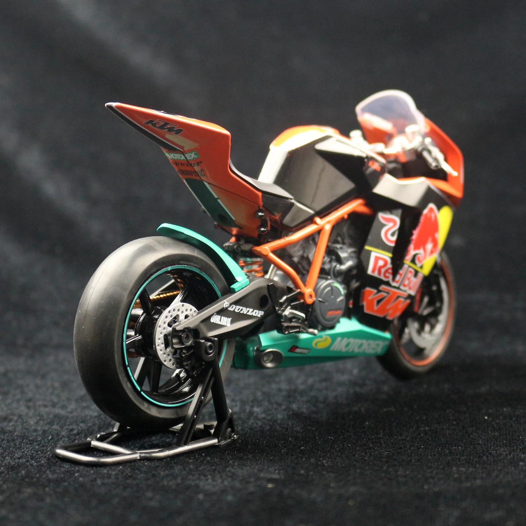1/12 KTM RC8 1199 Racing Motorcycle Toy Model AUTOMAXX Diecast Metal Vehicle Miniature 1:12 Collection Gift For Kid Children Boy