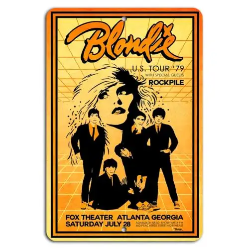 Electric Vibes: Blondie Takes the Stage!-Aluminum