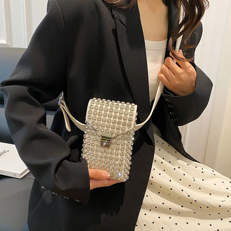 Women's Diamond Crossbody Shoulder Bag Fashion Ins Waist & Chest Bag Stylish Trendy Accessory for Ladies