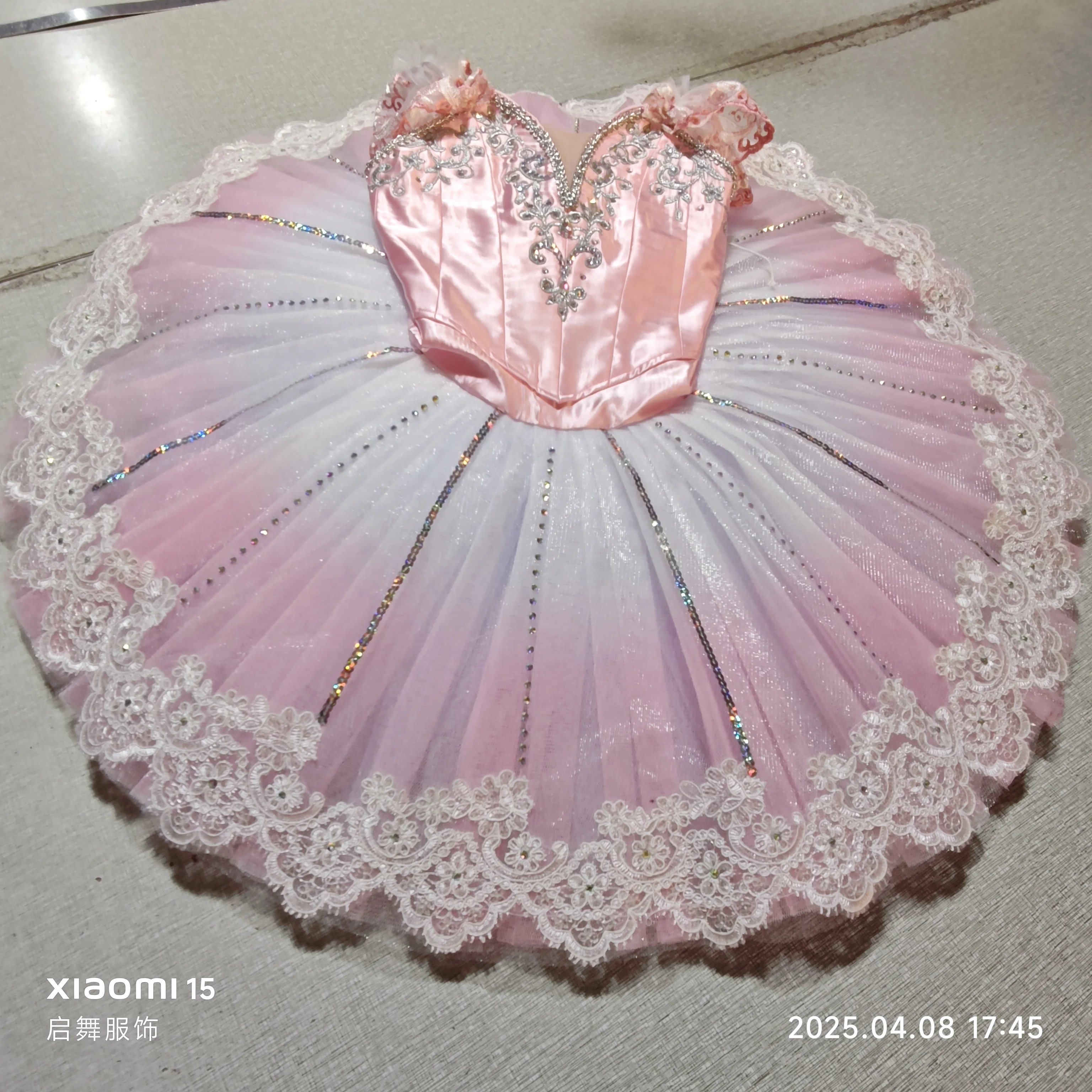 Nuova gonna da balletto Costumi classici professionali per pancake Tutu