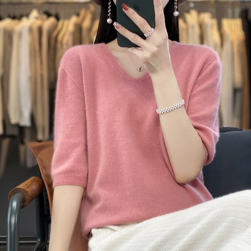 

100% pure wool first-line ready-to-wear V-neck five-point sleeves loose ladies bottoming shirt seamless fashion Joker slim sweat