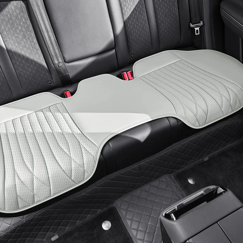 Napa Leather Rear Car Seat Cushion, Extended and Widened Design, Fully Enveloping the Rear Three-Seater Cushion, Comfortable and Breathable, Giving You a Worry-Free Experience