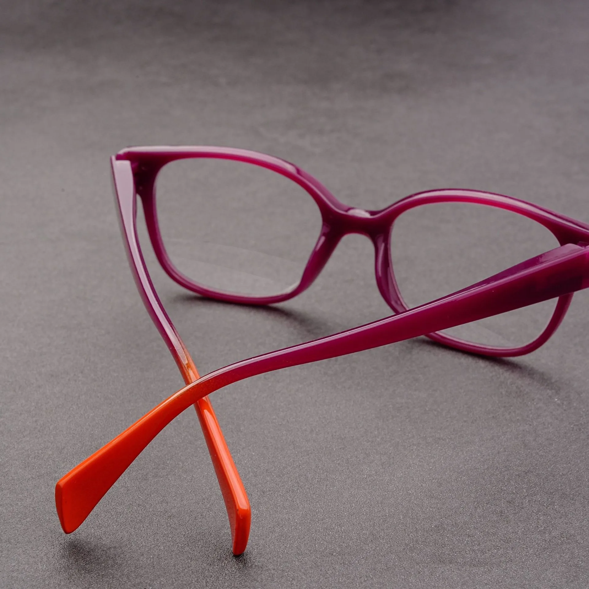 النساء الضوء الأزرق حجب النظارات الرجال نظارات للقراءة للنساء وصفة طبية العدسات البصرية مربع النظارات القديمة