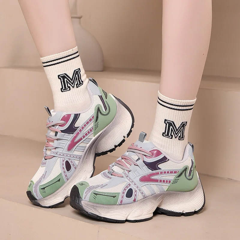 Trendy Fashion Women's Shoes Simple Light weight Women sneakers new Versatile Comfort Womens Casual Shoes anti Slip Single Shoes image 6