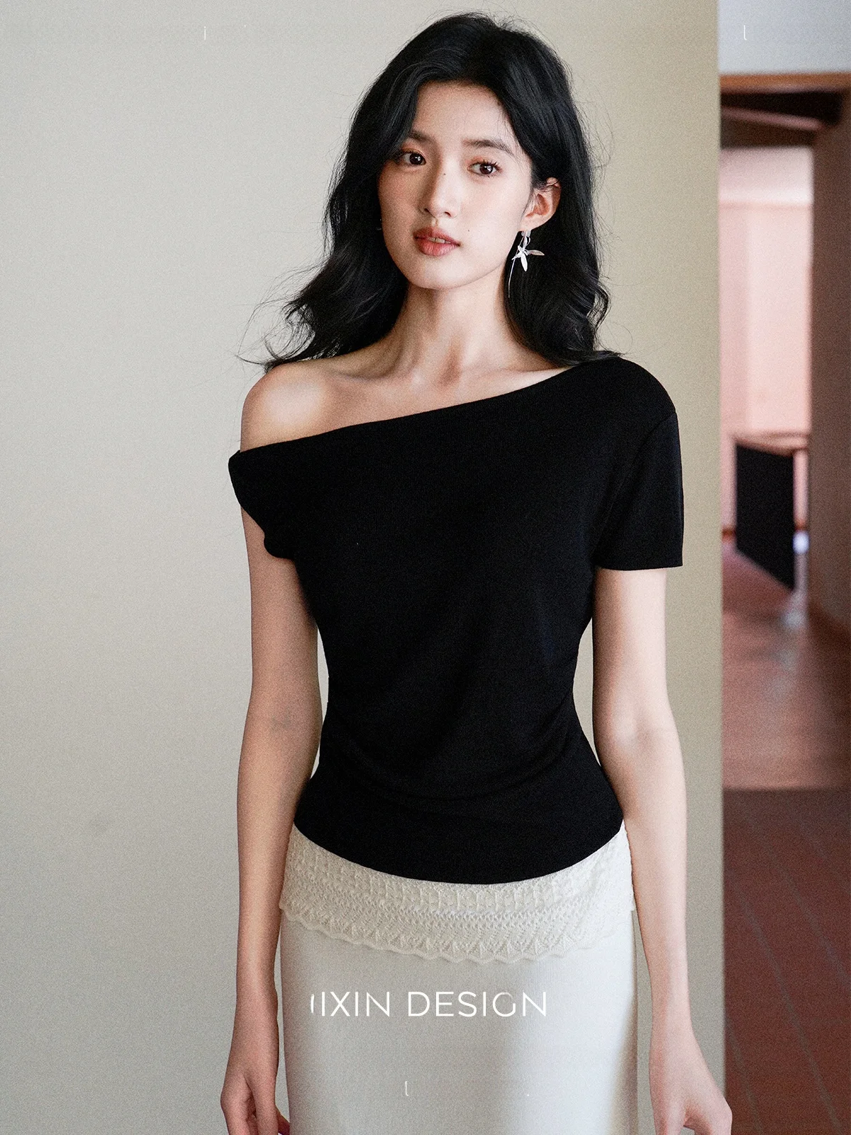 

Long-Termism Knitted Ruched Shoulder Lenzing Half Skirt Set High Waist Two-Piece Suite Spring Fashion Women's Ensemble