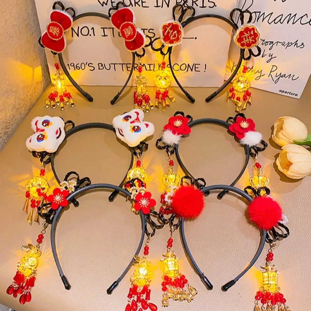 

Glowing Hanfu Wig Headband Flower Tassel Chinese Style Luminous Lantern Headband Plush Lion Cute New Year Headdress Photo Props