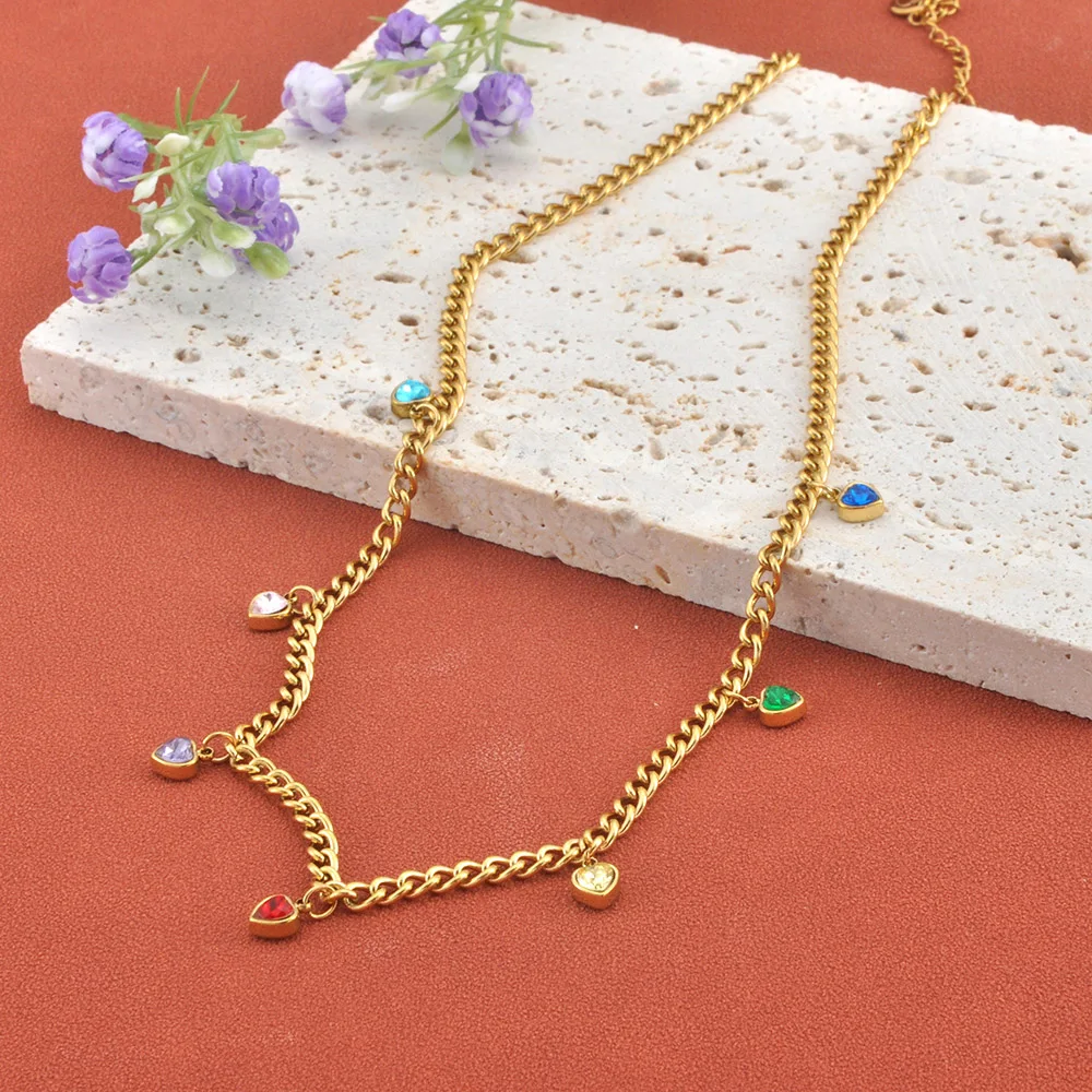 JeeMango Trendige Halskette aus Edelstahl mit mehrfarbigem Kristall-Zirkon für Damen, modische wasserdichte Kette, Hochzeit, Party, Schmuck, Geschenk