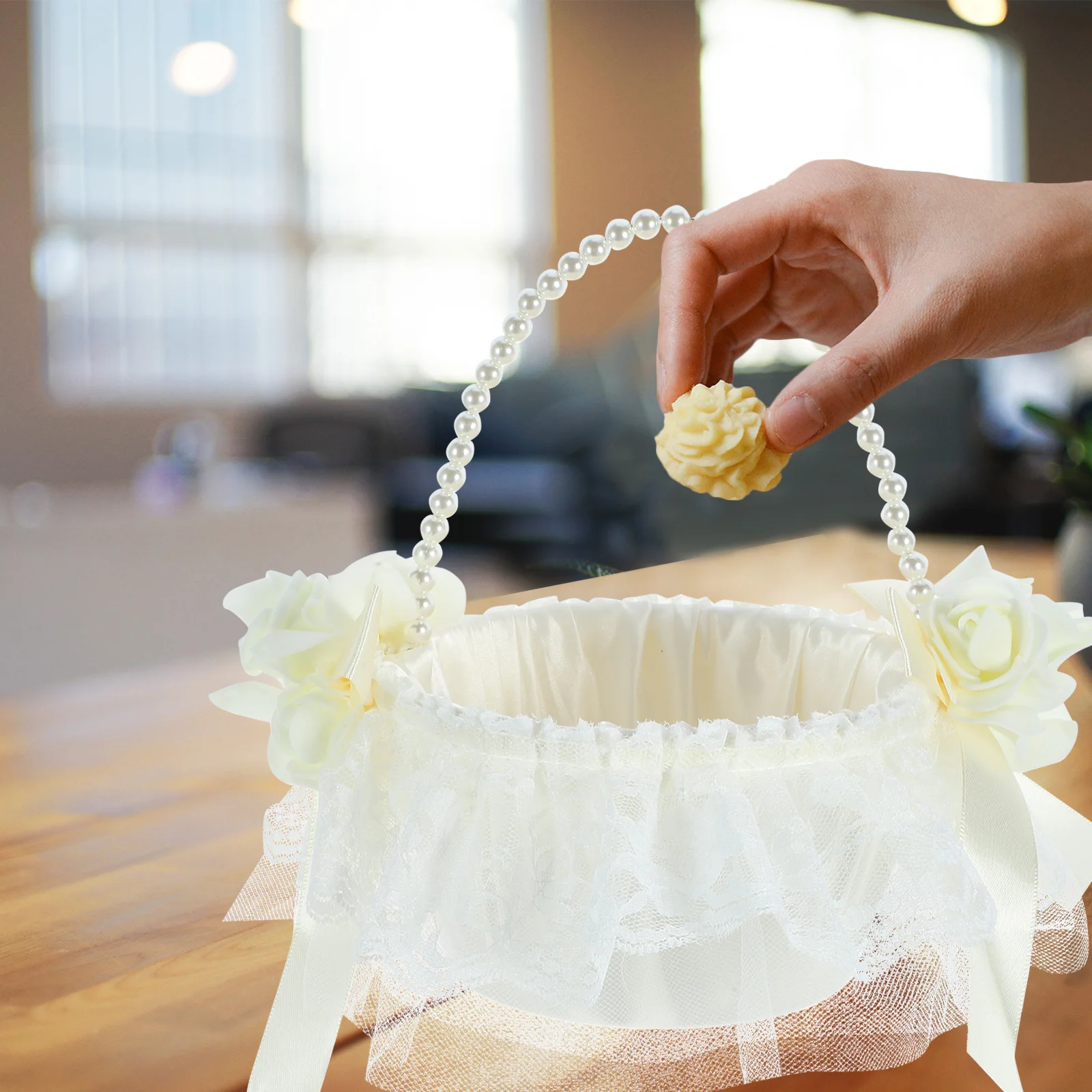 

Flower Girl Rustic Elegant Handheld Petal For Wedding Party Decoration Outdoor Indoor Flower Basket Wedding Party Supplies