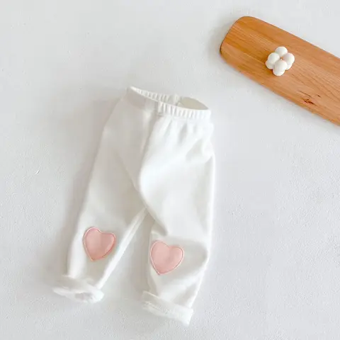 겨울 새 아기 바지, 여자 아기 사랑 패치 패치 및 벨벳 속옷, 면 다용도 바지 겨울 새 아기 바지, 여자 아기 사랑 패치 패치 및 벨벳 속옷, 면 다용도 바지