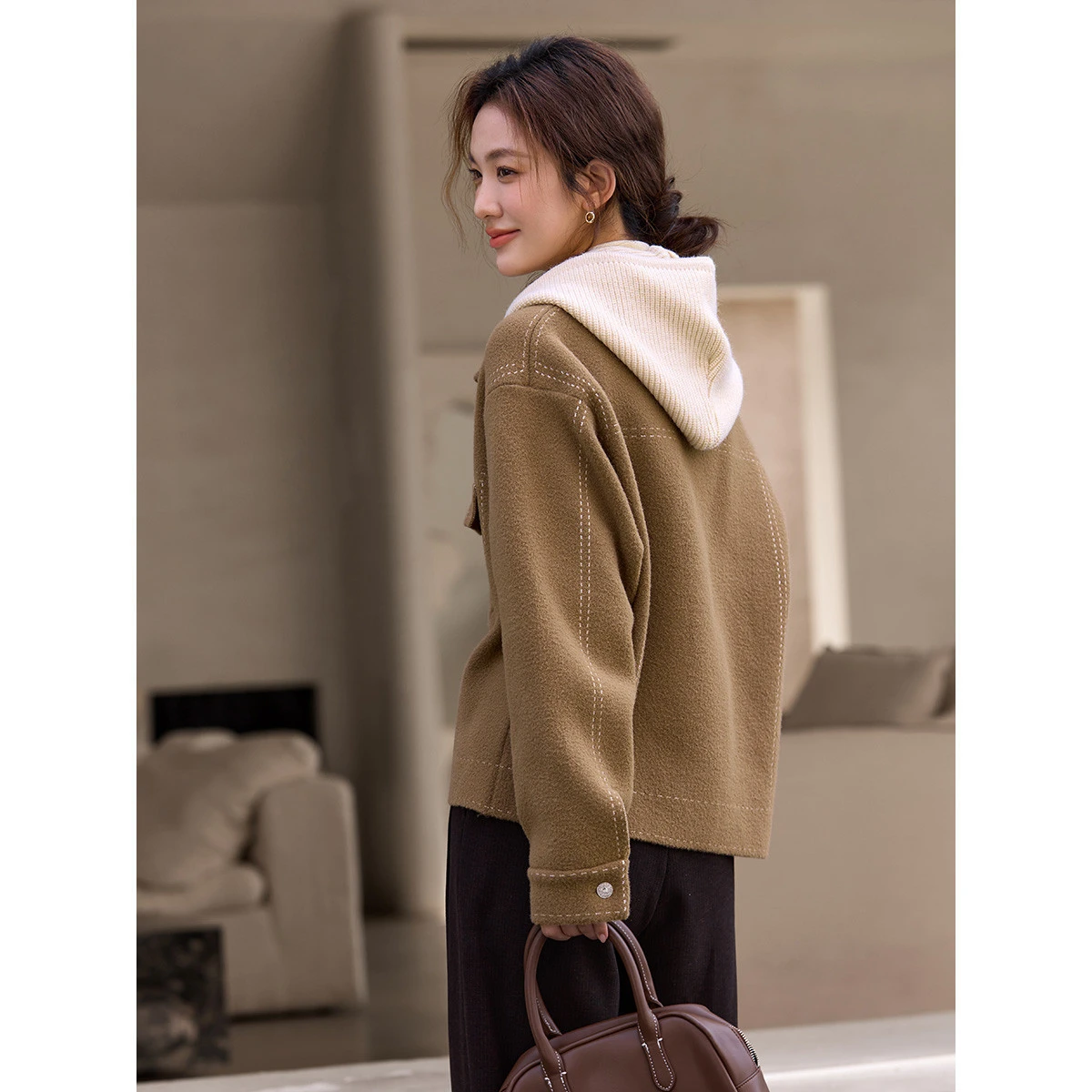 VIMLY Damenmantel 2025, neue abnehmbare Kapuze, kontrastierende Spleißen, sichtbare Nähte, Jacken, vielseitige Damen-Winterkleidung 30580