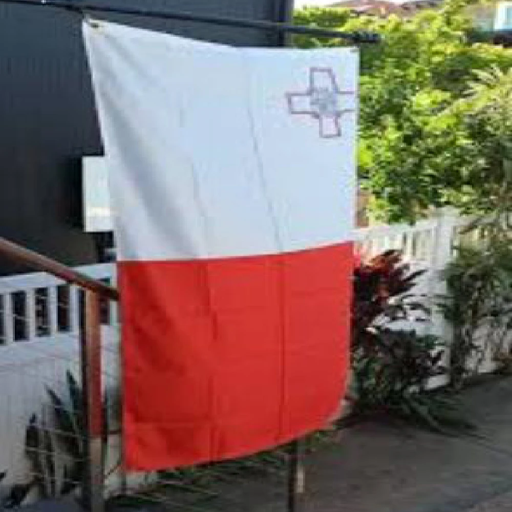 Xiangying Hanging 90x150cm Malta National Flag For Decoration