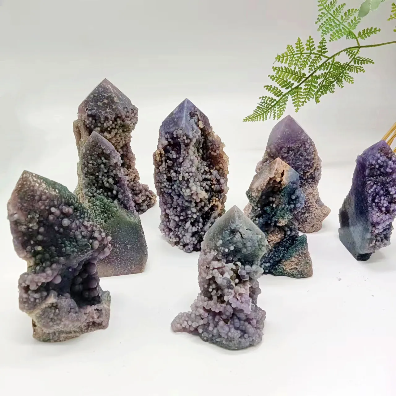Wholesale Natural Agate Specimens Beautiful Grape Agate Cluster for Decoration
