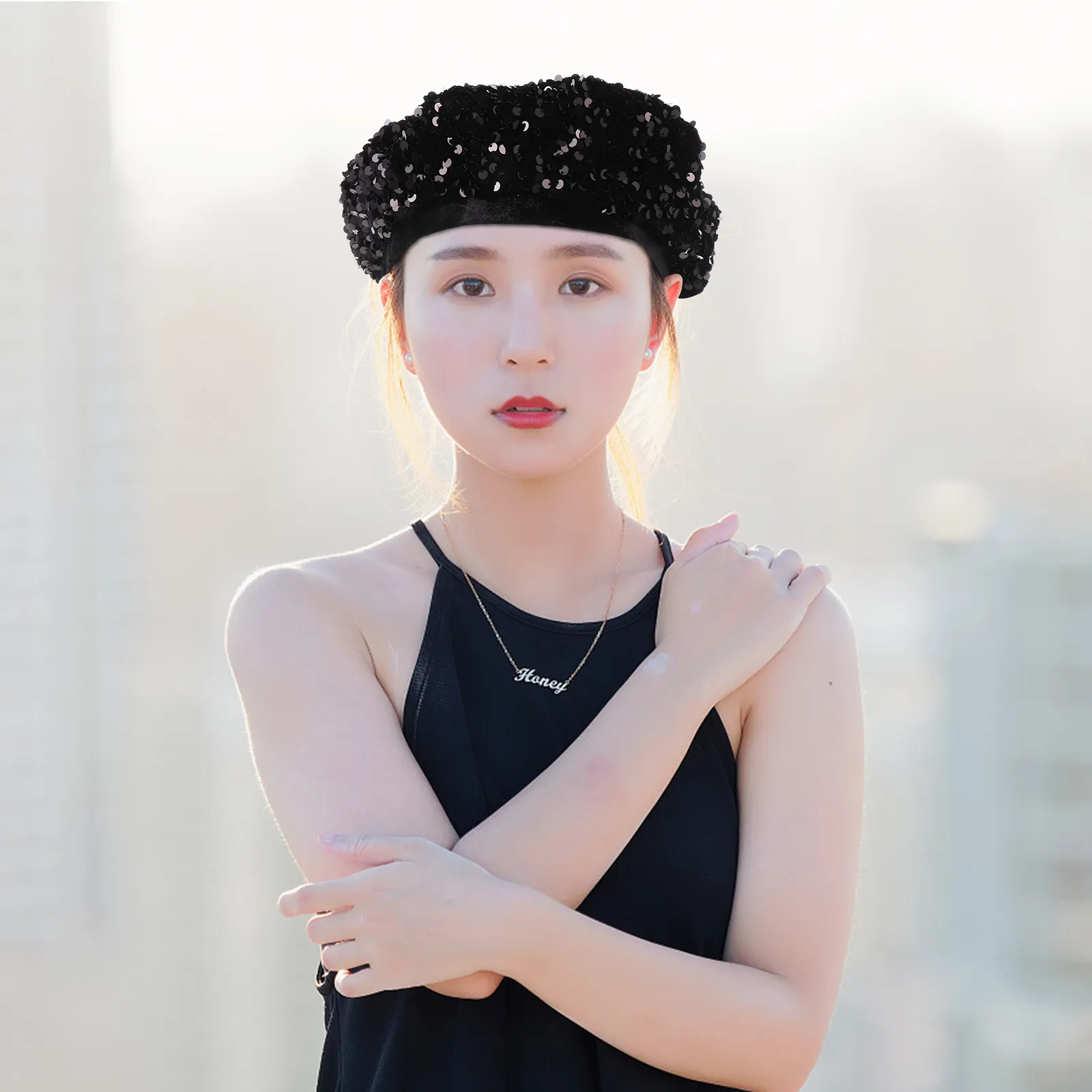 1Pcs Women Fashion Beret Sparkly Sequined Winter Hat Shiny Headwear Lightweight Comfortable Party Holiday Dance Themed Event