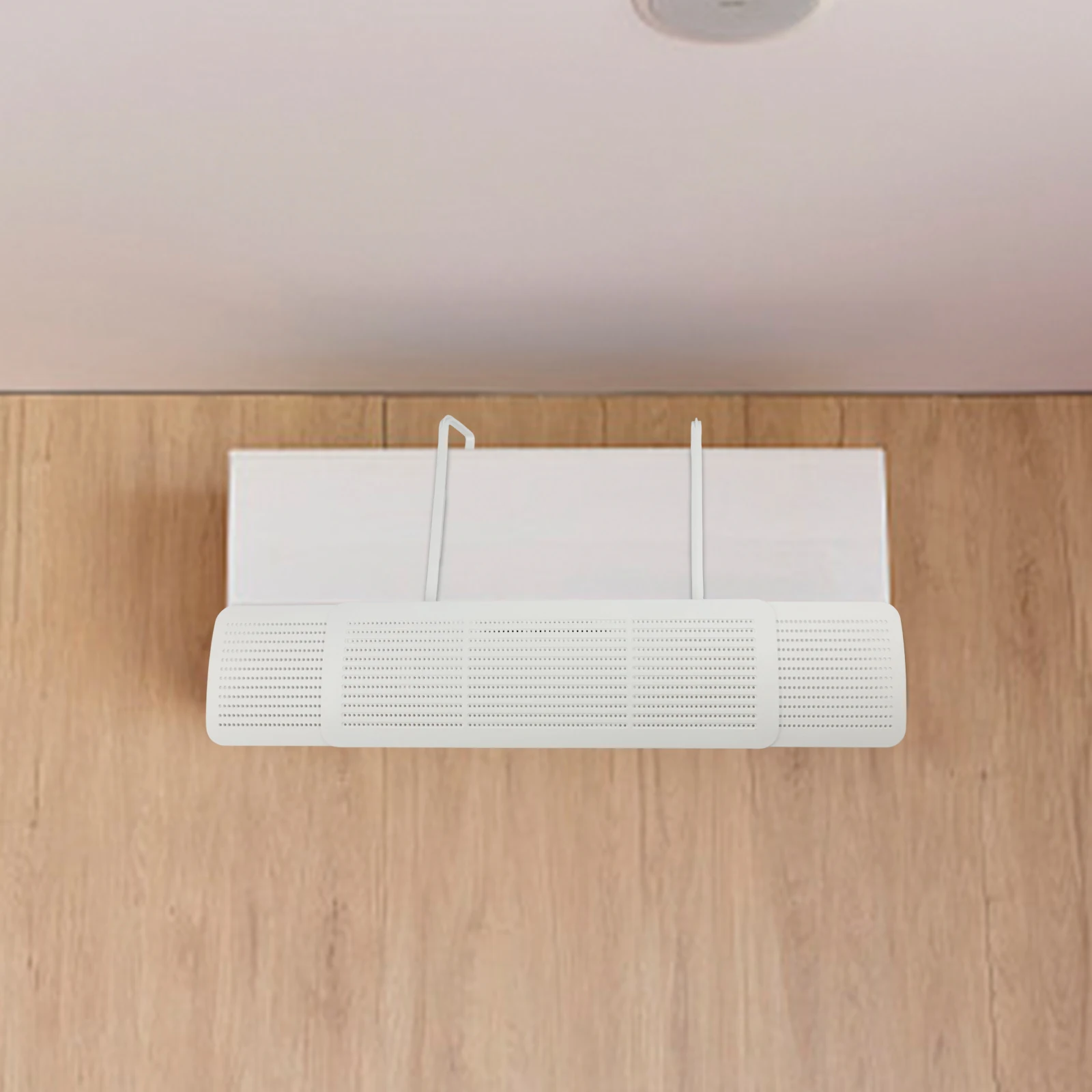 

Дефлектор кондиционера с 3000 тонкими отверстиями. Конструкция поддерживает комфортную среду регулируют температуру.