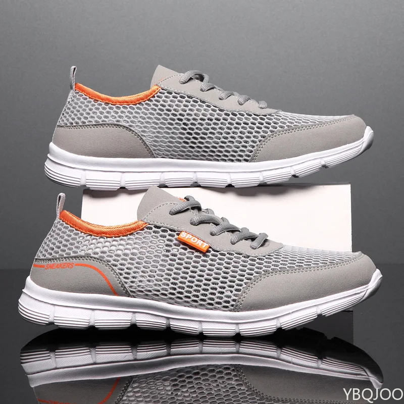 Scarpe vulcanizzate maschili comode e alla moda da uomo nuove scarpe in mesh traspirante Sneakers casual estive Scarpe da corsa versatili