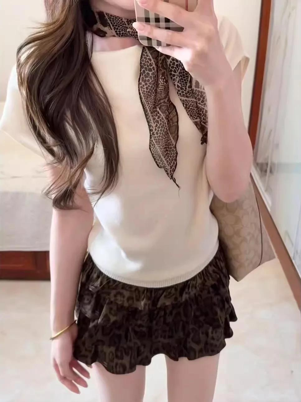 Retro High-End Feeling Early 2026 Spring Summer Leopard Print Short Skirt Women's Puffy Half-length Skirt with Lace Trim