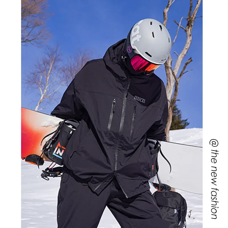 combinaison-de-ski-epaisse-et-rembourree-coupe-vent-et-impermeable-combinaison-d'alpinisme-pour-couple-avec-doublure-en-polaire-pour-rester-au-chaud