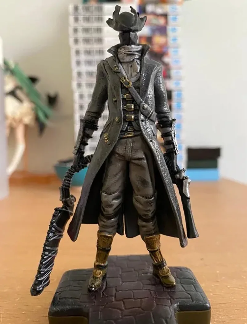 The Hunter Bloodborne Figure Anime The Old Hunters Blood Hunter Game Action Figure PVC Decoration Model Toy Doll Birthday Gifts