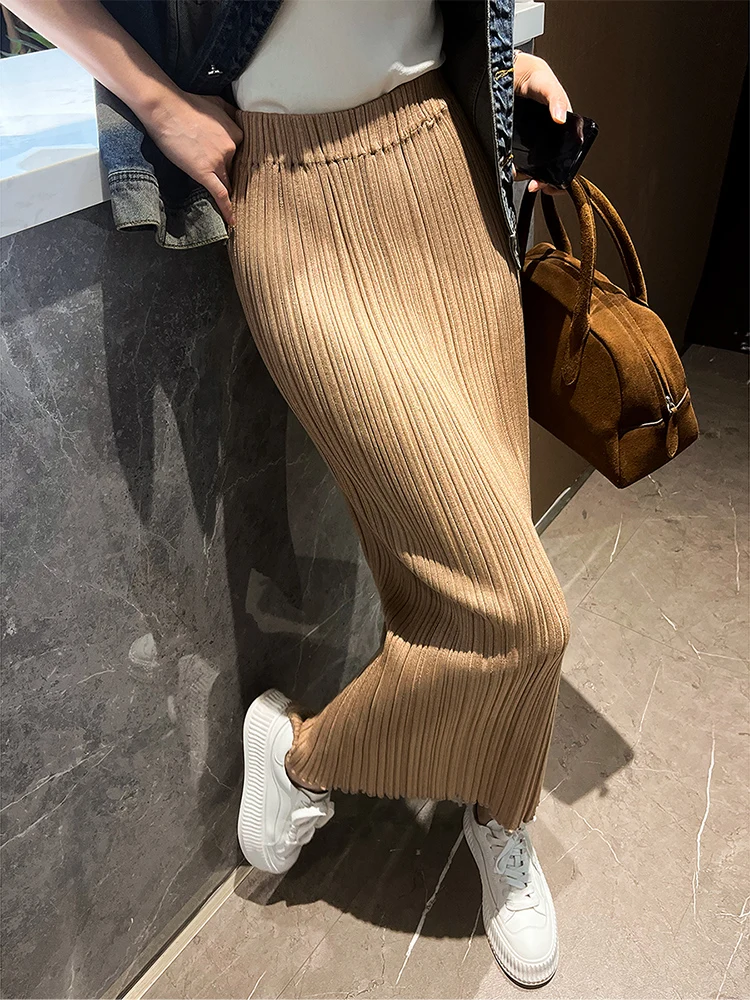 

Шелковая вязаная асимметричная юбка Xhange с завышенной талией, H-образный силуэт, для офиса, с разрезом, женская, весна 2026