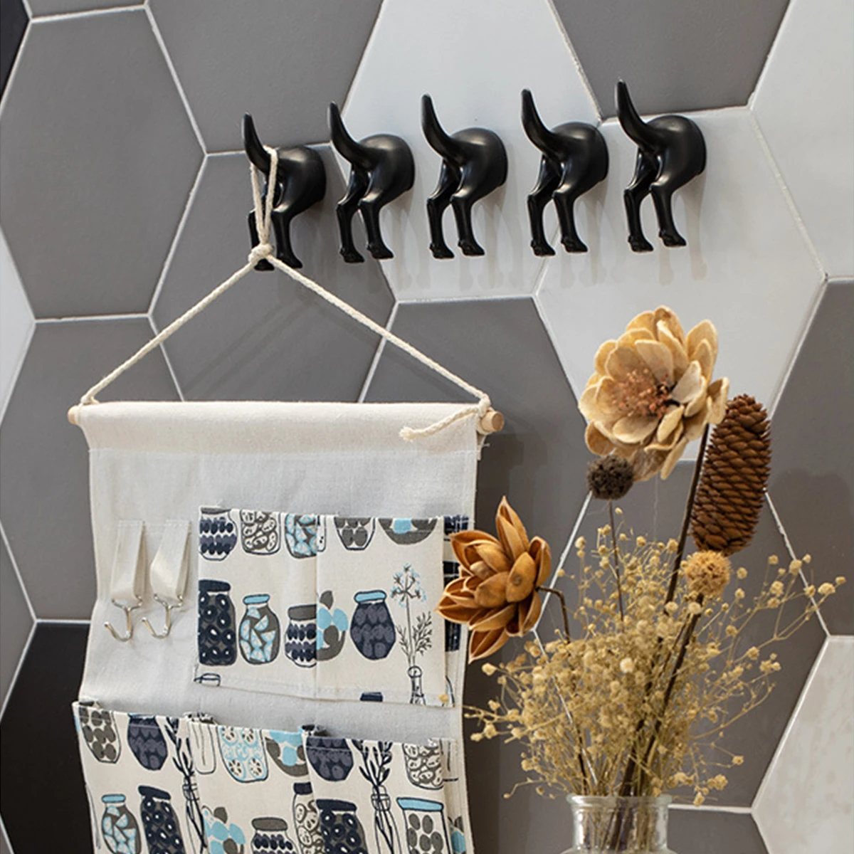 Hundeschwanz-Wandhaken, kreativer Dual-Installations-Büro-Dekor-Haken zum Aufhängen von Mänteln, Kleidung, Handtüchern, Schlüsseln