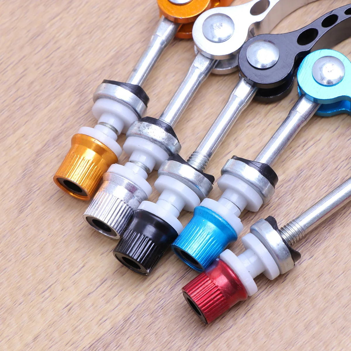 

5Pcs Quick Release Skewer Anodized Alloy High Hardness Cycling Wheel Axle Replacement for Easy Installation Skewer