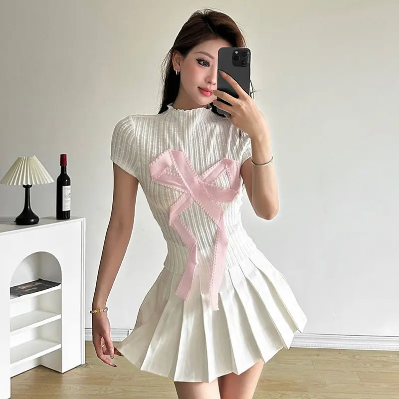 Fashionable Design Playful Spicy Girl Heart Binding Bow Tie T-Shirt Women's Versatile Short Sleeved Shirt