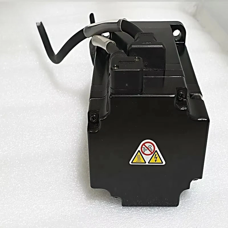 

750w AC Servo Motor Yaskawa Electric 200V Motor SGMJV-08ADA61