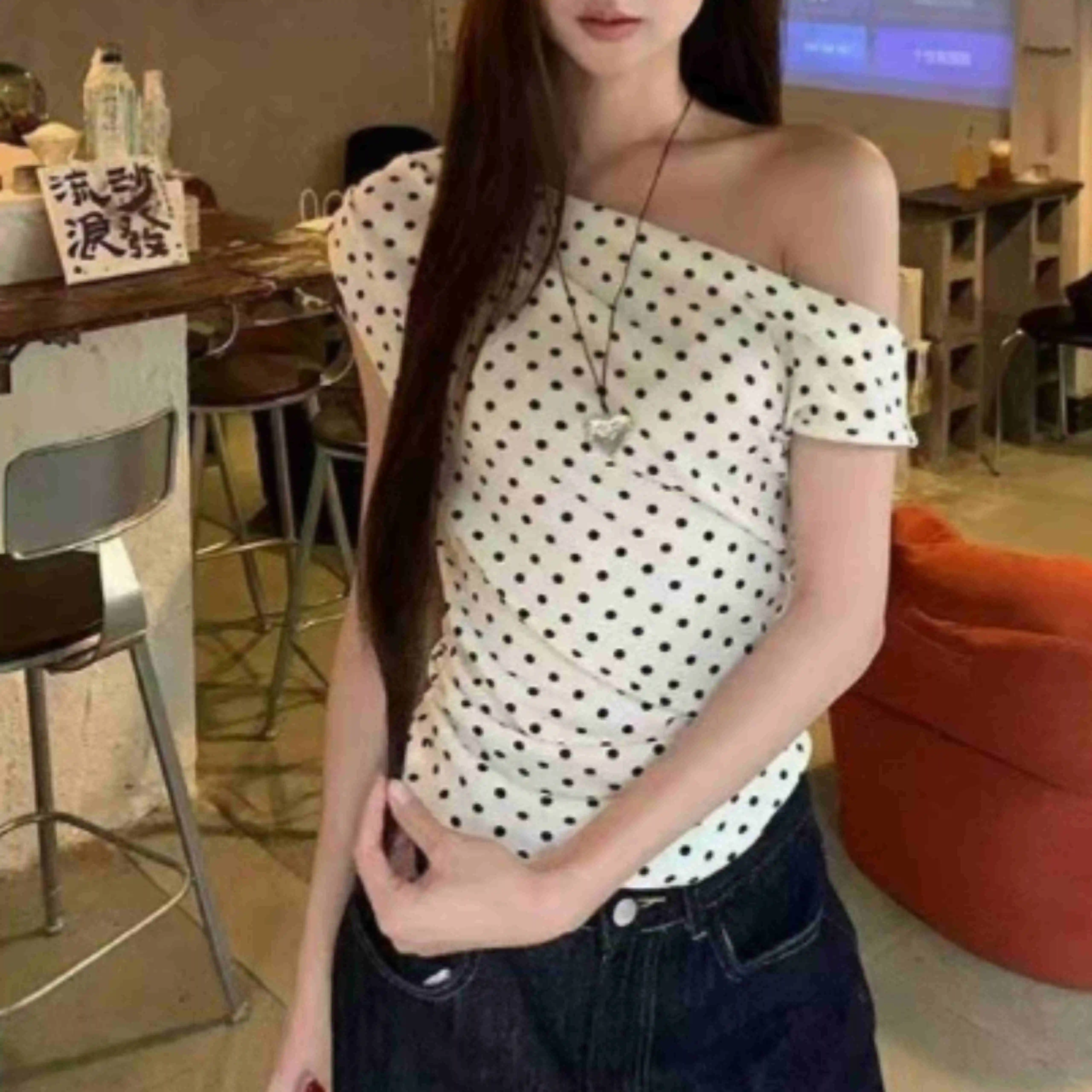 Summer Korean Style Retro Ivory Black Polka Dot Slim Fit Short-Sleeved Off-The-Shoulder T-Shirt