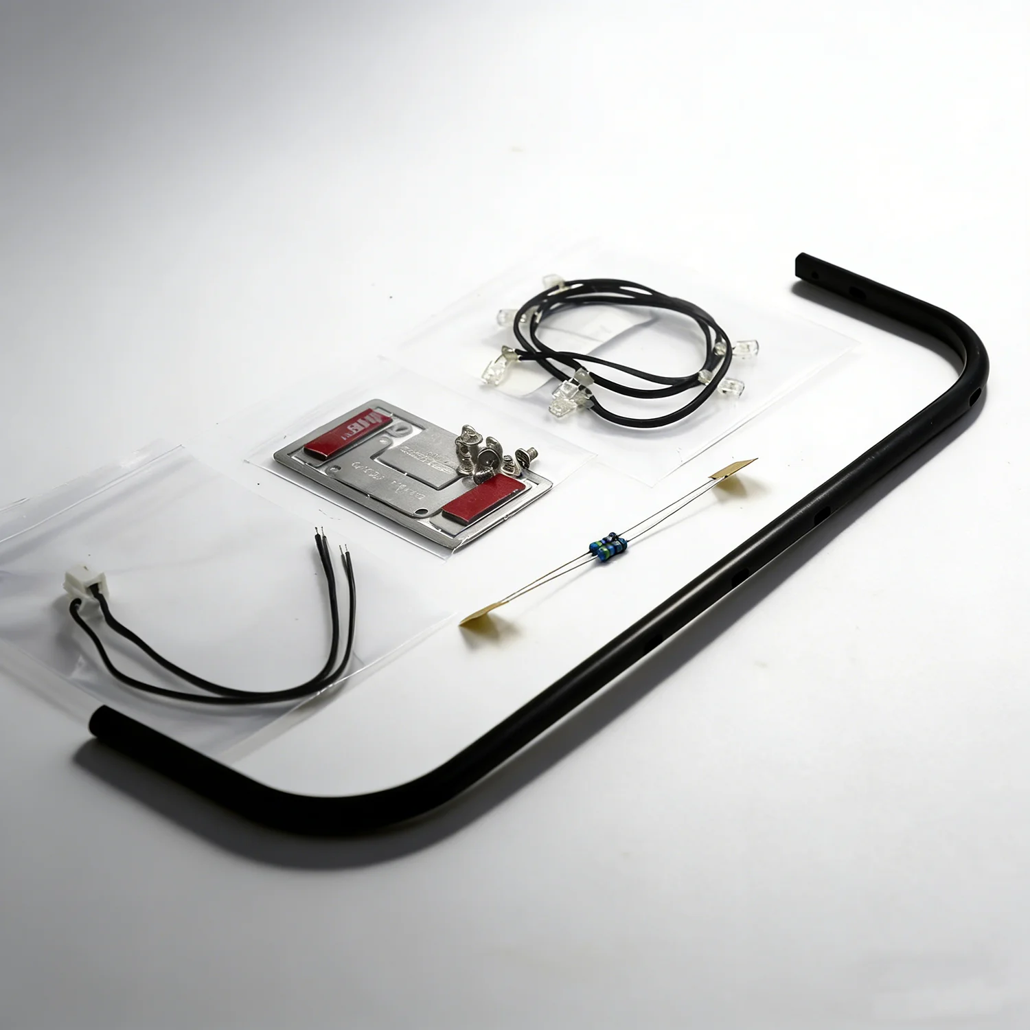 

Aluminum alloy front bumper bottom light for 1/14 Tamiya RC Truck SCANIA 770S 56371 56368 VOLVO 750 56375 56360 FH16XL Car parts