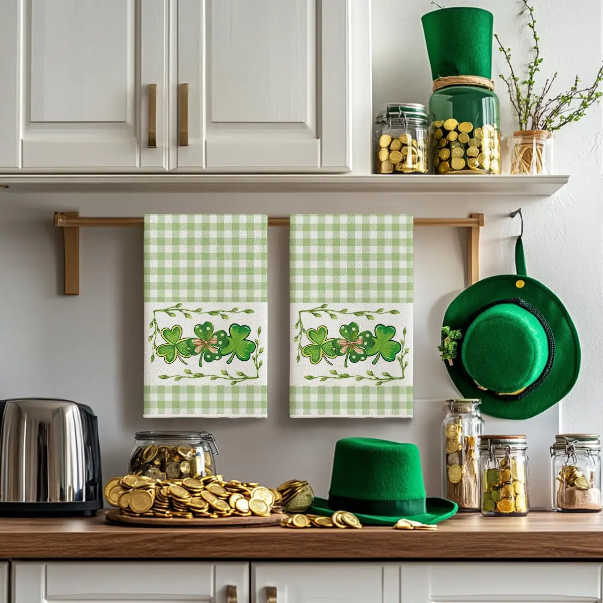 Artoid Mode Buffalo Plaid Clover Shamrock St. Patrick's Day Kitchen Towels Dish Towels Farmhouse Holiday Decoration Hand Towels