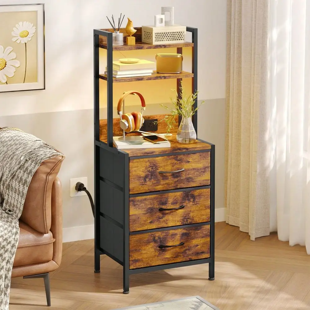 

Прикроватный столик высотой 41 дюйм с зарядной станцией и LED-подсветкой, тумбочка с 3 тканевыми ящиками и USB-разъемом, многоуровневая прикроватная тумбочка для