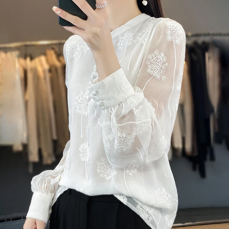 Spring and Summer New Chiffon Women's Hollow Shirt Round Neck Bottom Shirt Loose Embroidered Retro New Chinese Mesh Top