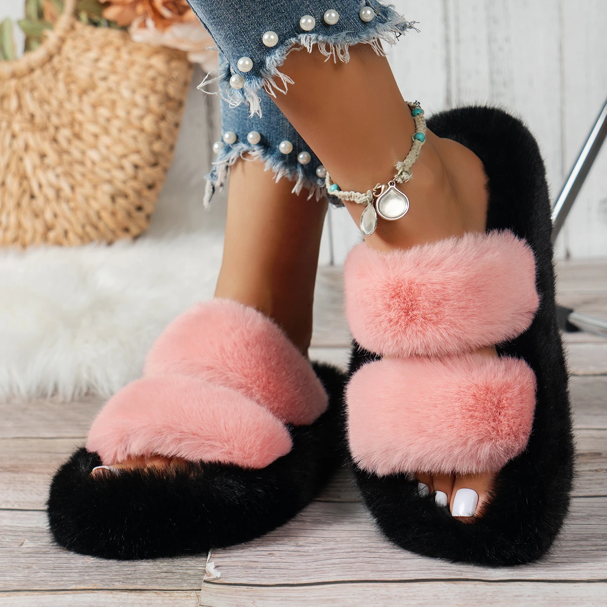 Winter Fluffy Slippers Women 2024 Warm House Home Fur Slippers For Women Flat Cozy Fuzzy Indoor Shoes Korean Slides Flip flops